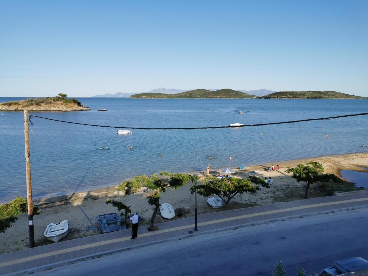 Villa Tasos Néa Péramos Exterior foto