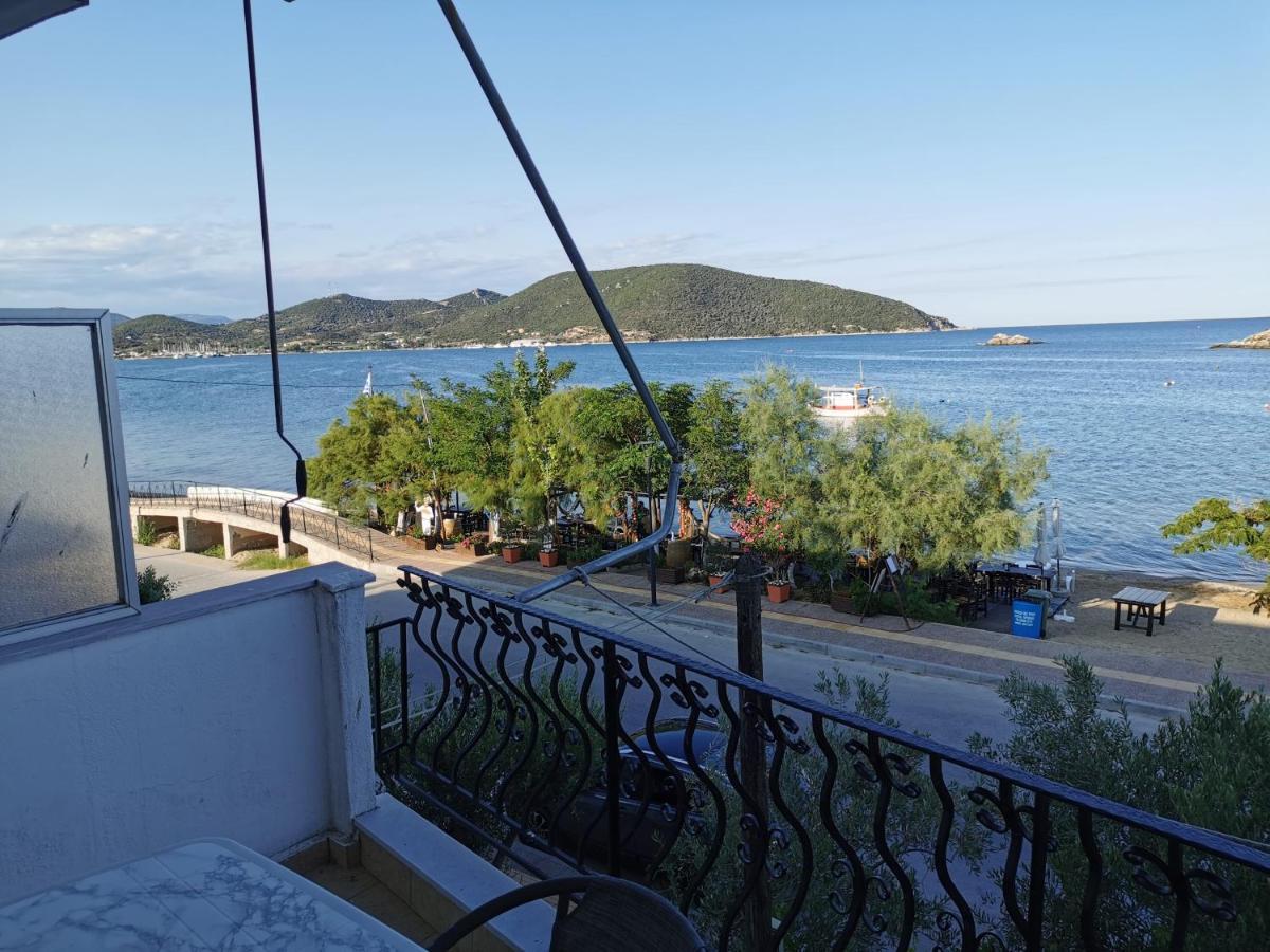 Villa Tasos Néa Péramos Exterior foto