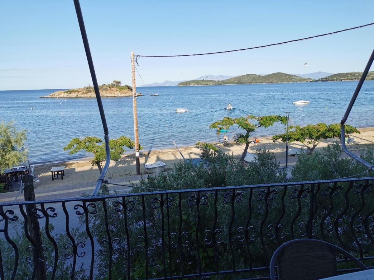 Villa Tasos Néa Péramos Exterior foto