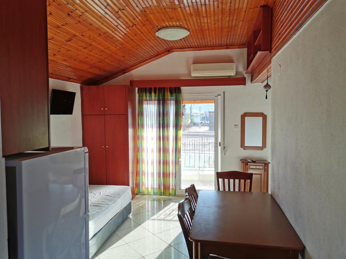 Villa Tasos Néa Péramos Exterior foto