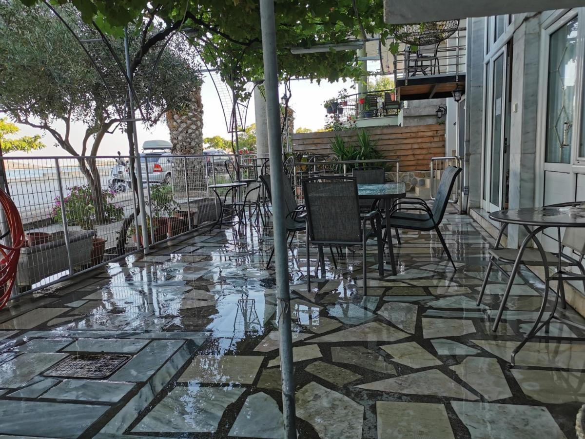 Villa Tasos Néa Péramos Exterior foto